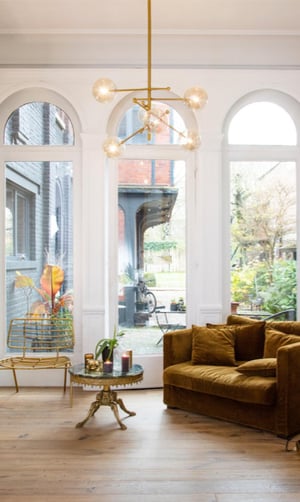 Install floating parquet with underlay or glued parquet?